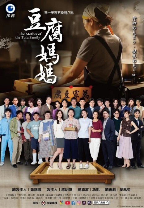 MisAV萝莉 粉嫩巨乳少女 无毛嫩穴榨取浓稠精液 - 黑丝制服